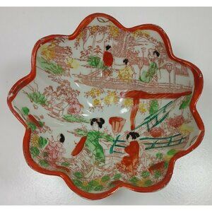 Vintage Hand Painted Japanese Kutani Geisha Porcelain Bowl Size 2 1/2" H x 6" W